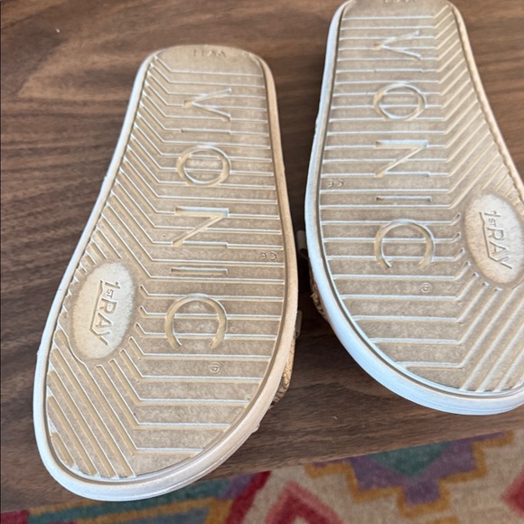 Vionic Beige and Gray Slide Sandals - Picture 3 of 3